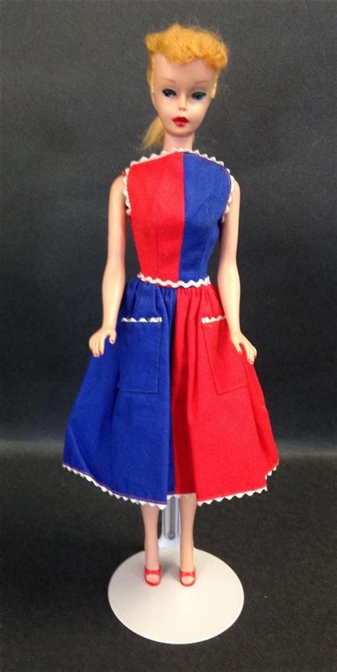 Lot BLONDE PONYTAIL BARBIE WEARING FANCY FREE NAIL AND FACIAL PAINT GOOD HAIR HAS