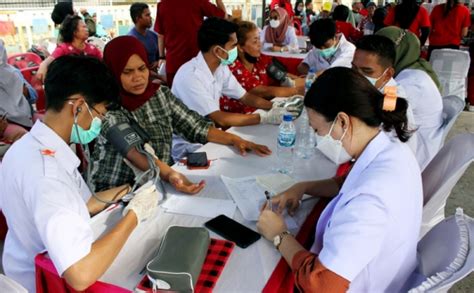 Melihat Aktivitas Rumah Sakit Apung Pdip Di Medan 0 Foto Okezone Muslim