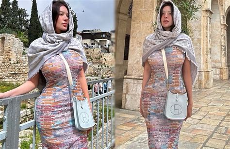 M Nh N Lai D Ng M U Hot Nh T Philipppines Kh O M C Khoe Tr N Body Th N V N Ng I P