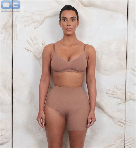 Kim Kardashian Nude Pictures Onlyfans Leaks Playboy Photos Sex Scene Uncensored