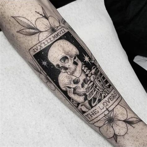 Тату Таро: значение, варианты дизайна - VeAn Tattoo