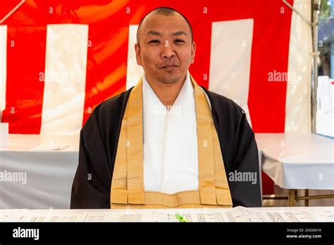 Japan Monk Entrance Hi Res Stock Photography And Images Alamy