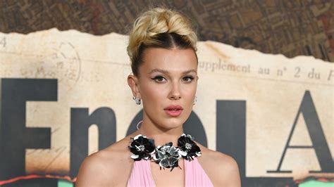 Millie Bobby Brown Shows Off Her 4 Hidden Tattoos At 'Enola Holmes 2 ...