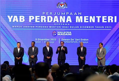 Pm Wants Civil Servants To Continue Excelling In 2024 Astro Awani