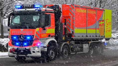 VERKEHRSUNFALL Im SCHNEE Feuerwehr PADERBORN Im EINSATZ Mit WLF AB