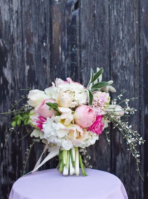 82 Adorably Fresh And Romantic Spring Wedding Bouquets Weddingomania