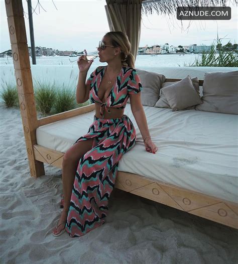 KATE WRIGHT Nude AZNude