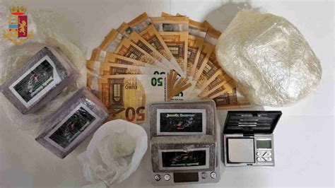 Spaccio Droga A Rapallo Arrestati Padre E Figlio