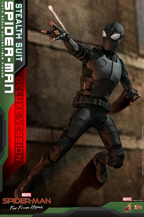 Spider Man Far From Home Hot Toys Collectible Figure Revealed