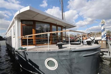 Property For Sale In Sw18 Zoopla House Boat Barge Interior