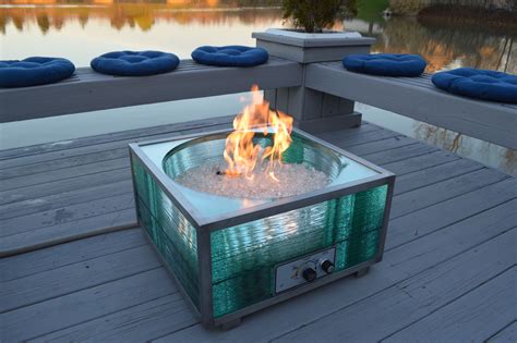 Custom Designed Glass Fire Pit At A Residence In Buffalo Ny Glass Fire Pit Diy Fire Pit