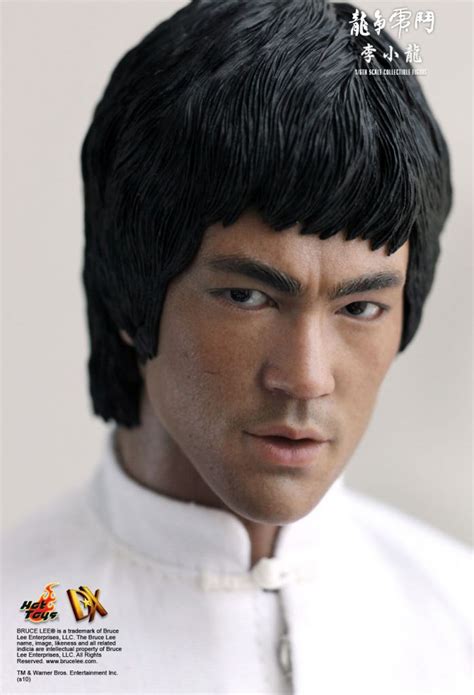 Enter The Dragon Bruce Lee Figure Hot Toys DX