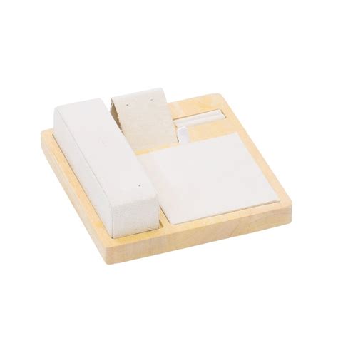 ROSA CLASS Expositores E Embalagens Para Joias E Semijoias Expositor Lary Suede Nude