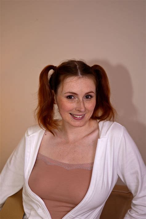 Ellinude ElliNude BuildIt L Porn Pic