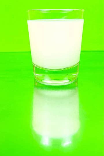 Full Cream Milk Food Milk Healthy Photo Background And Picture For Free