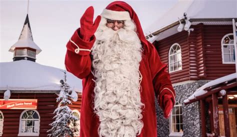 Babbo Natale A Rovaniemi Visita La Sua Casa E Incontra Gli Elfi