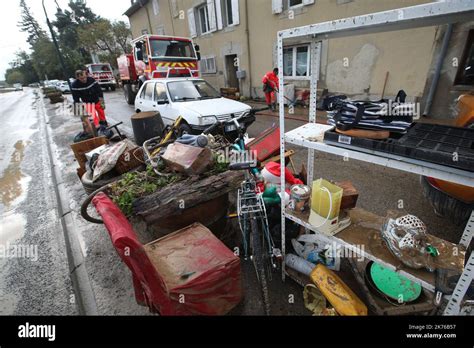 La Escena En Trebes Al Menos 13 Personas Han Muerto En Inundaciones