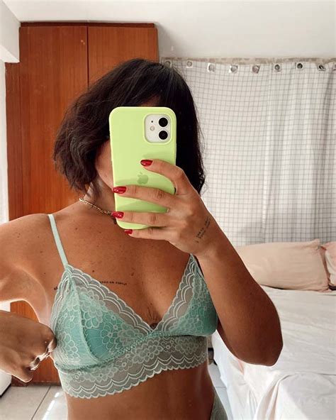 Conjunto lingerie de renda verde menta antigo top triangulo e calcinha caleçon vovó Esperança
