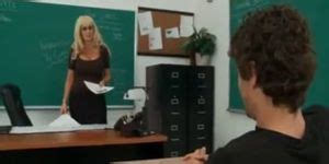 Profesora Follando A Su Alumno Porn Videos