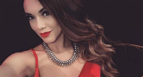 El look nude illusion de Jazmín Pinedo que querrás usar MUJER OJO