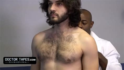 Medical Trainer Gave Dante Drackis His Routine Check Up XVIDEOS
