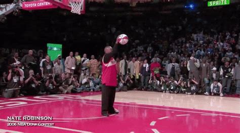 2006 Slam Dunk Contest GIFs - Find & Share on GIPHY