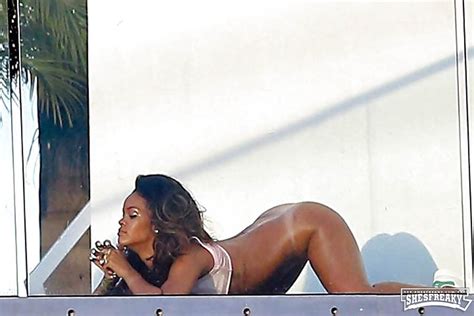 Rihanna Face Down Ass Up Shesfreaky
