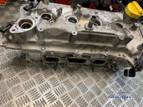 Cylinder Head Nissan Qashqai 1 2 DIG T 16V 110425271R HRA2DDT