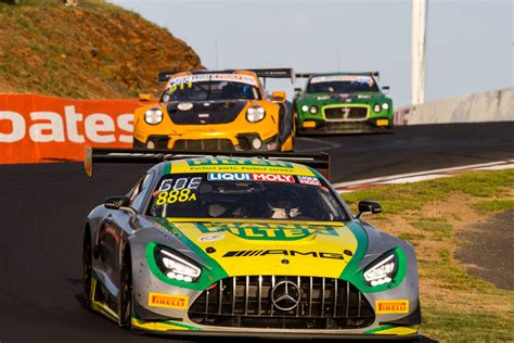 Gallery Bathurst 12 Hour Sunday Speedcafe