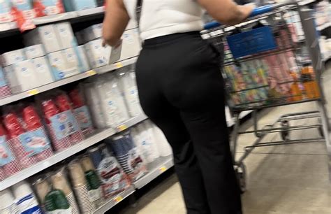 Jello Booty Latina Milf Tight Romper Spandex Leggings Yoga Pants Forum