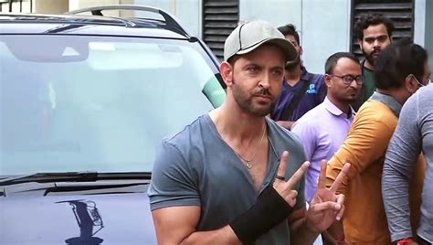 Hrithik Saif Up Action In Vikram Vedha Teaser Video Dailymotion