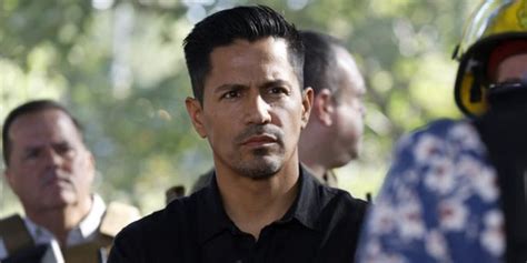 Magnum Pi Star Jay Hernandez Previews Complex And Action Packed