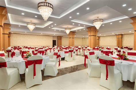 Ramada By Wyndham Lahore Gulberg Ii Lahore Pk Hotels