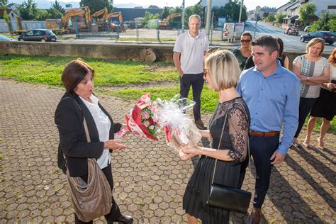 GODIŠNJICA PREPUNA USPOMENA Gospićki gimnazijalci proslavili 50 godina mature LIKA ONLINE