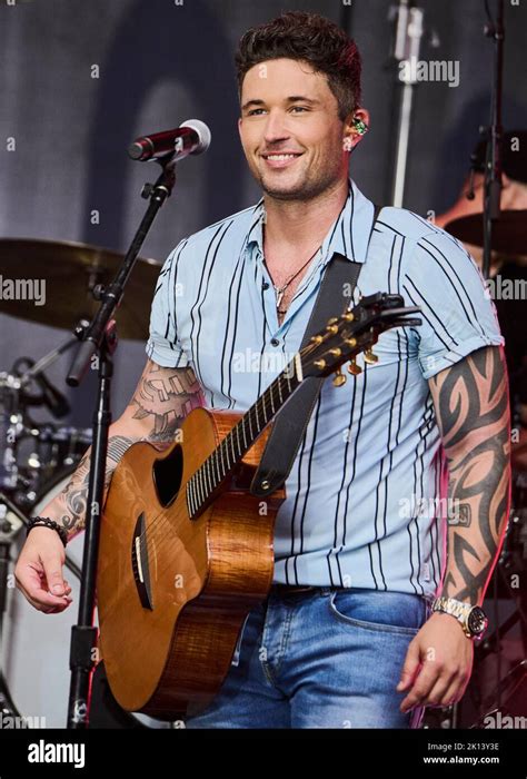 michael ray net worth 2022