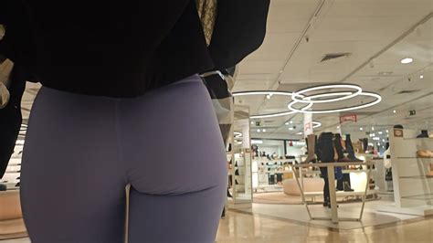 Sexy Blonde In Leggings Spandex Leggings Yoga Pants Forum