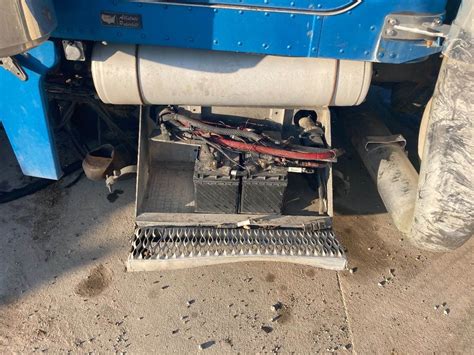2007 Peterbilt 379 Battery Box For Sale Kansas City Mo 25298368