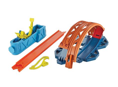 Ripley Figura Hot Wheels Track Builder Loop Kicker