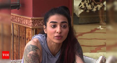 Bigg Boss Bani J Vents Out Her Feelings Against Gaurav In Front Of