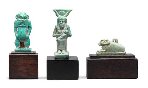 Bonhams : Three Egyptian faience amulets 3