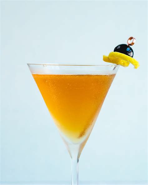 34 Delicious Whiskey Drinks to Make