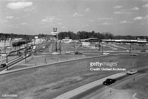 University Mall (Little Rock Arkansas) Photos and Premium High Res Pictures - Getty Images