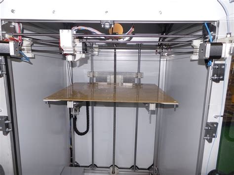 Первый отечественный 3D принтер с самой большой областью печати в своем ...