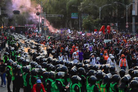 Marcha En Cdmx Miles De Mujeres Exigen Un Alto A La Violencia De