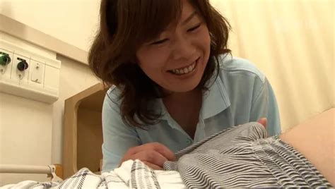 M G A Mature Helper Who Devotes Herself To Men With Dementia Mr Ms Instinct Bared Sex That