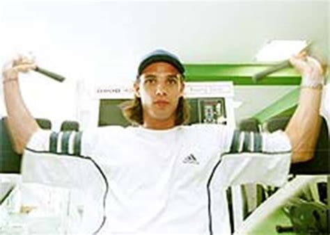 Nuno Gomes no ginásio Benfica Jornal Record