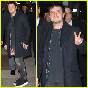 Josh Hutcherson Jennifer Lawrence Once Went To A Nude Club In Berlin Jennifer Lawrence Josh