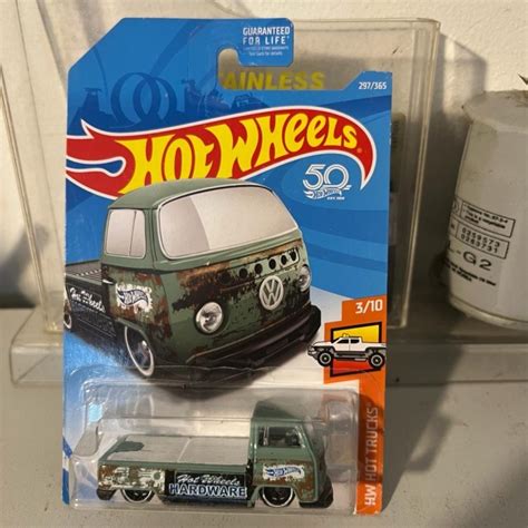 Jual Hotwheels Volkswagen Vw T2 Pickup Hw Hot Trucks Hotwheel Hijau Hardwar Kab Bandung Barat