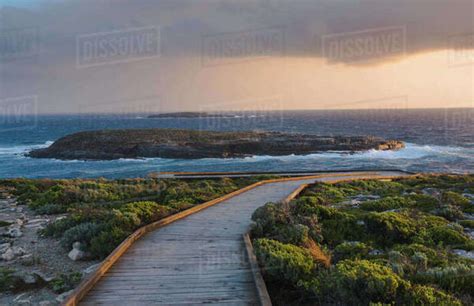 Board walk towards the Admirals Arch in the Flinders Chase National ...