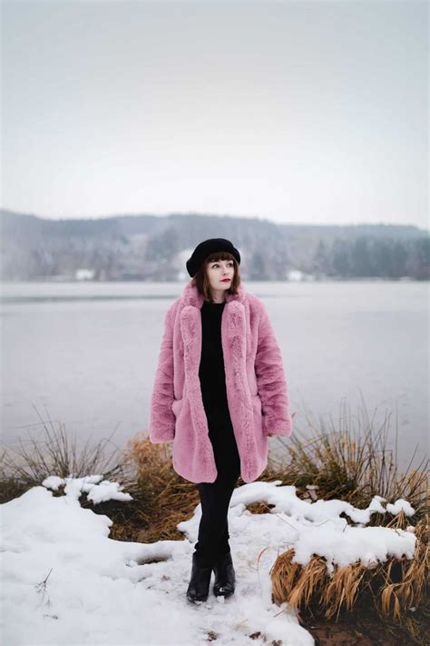 The Pink Faux Fur Coat Ootd Tessa Holly